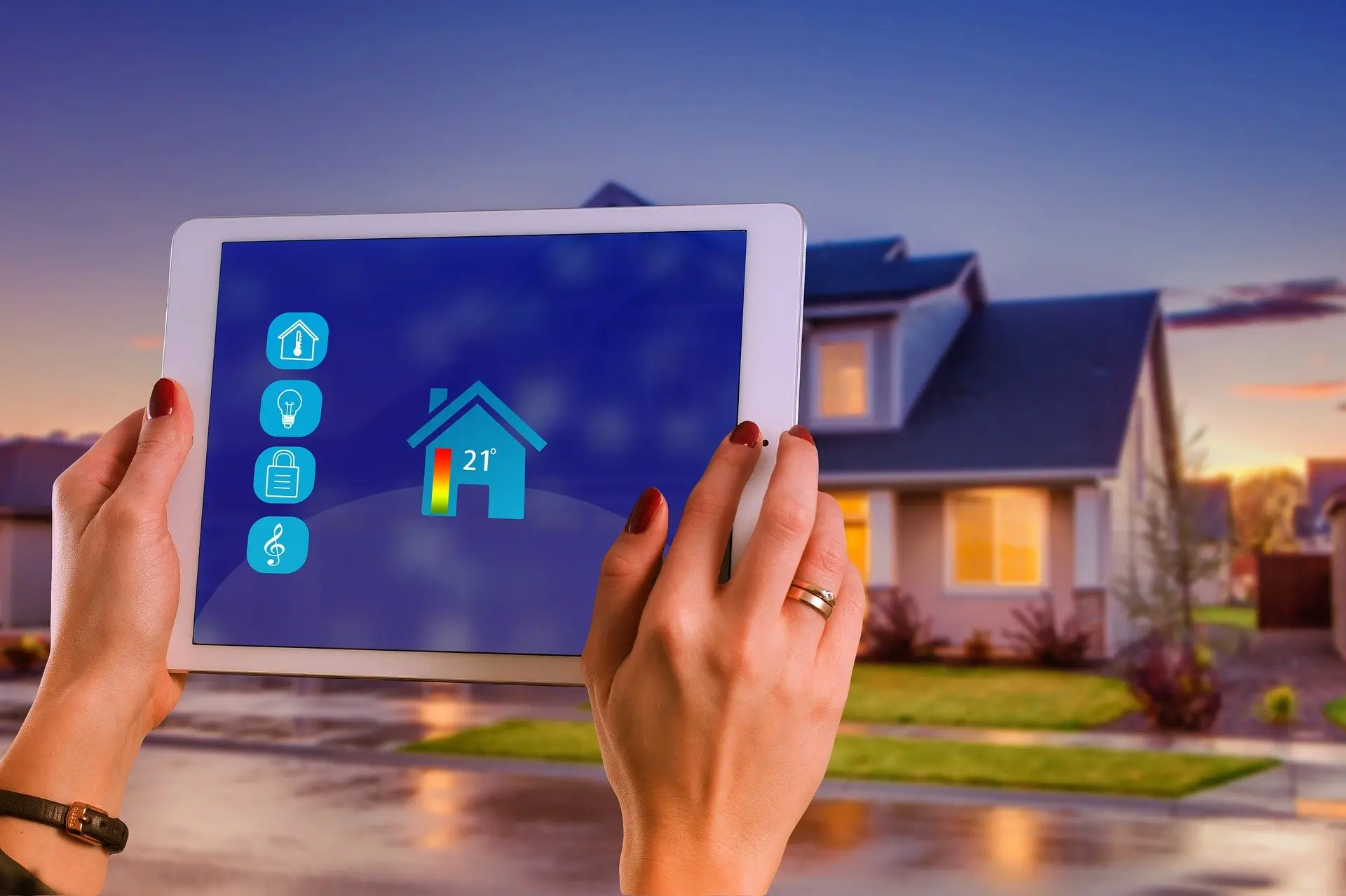 Bild zu Smart Home Anlagen