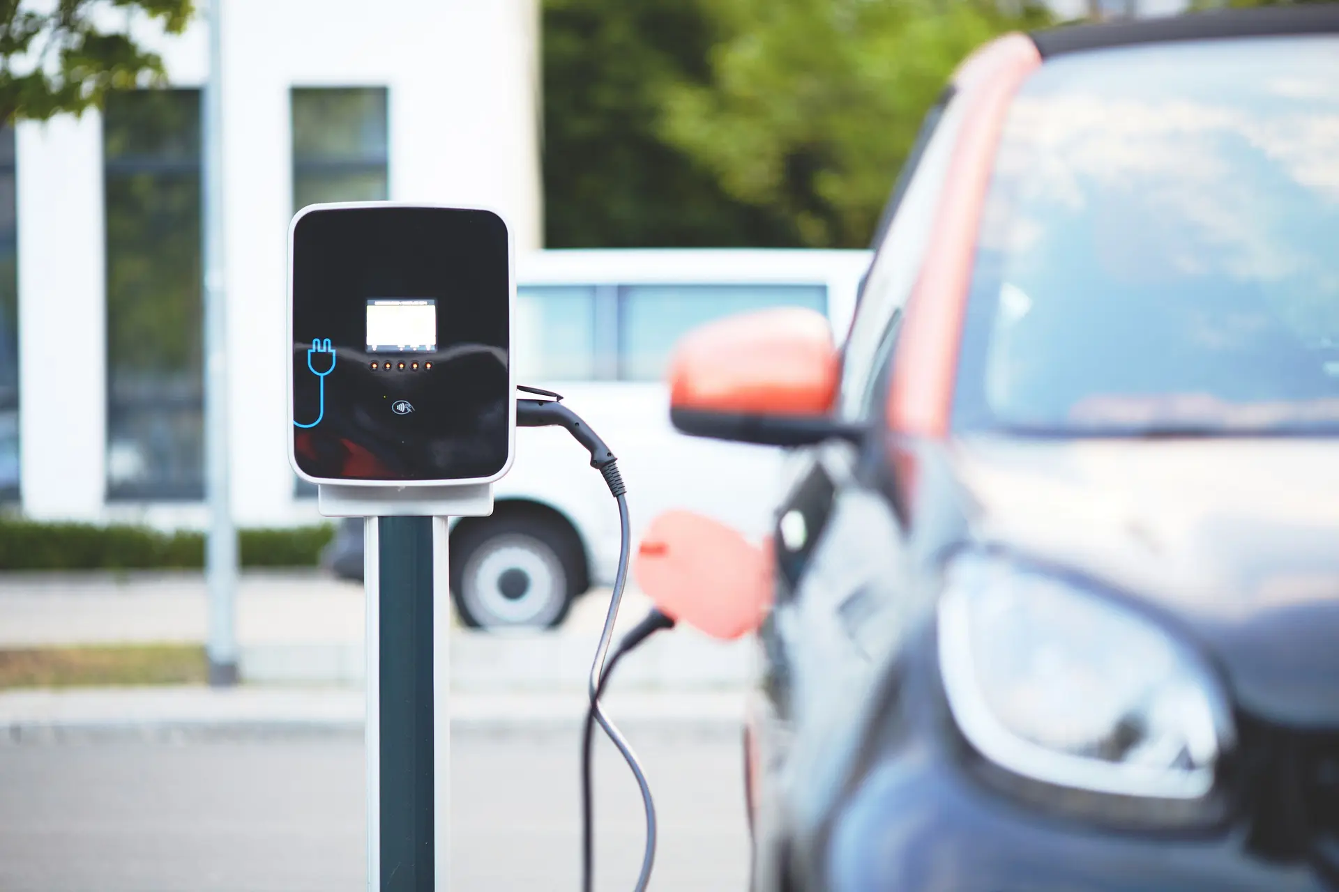 Bild zu Ladelösungen für Ihr Elektroauto